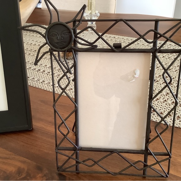 Assorted set of two frames One is for a dog collage - Picture 4 of 6